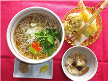 季節の天ぷらそば(ごはん付) 1,030円